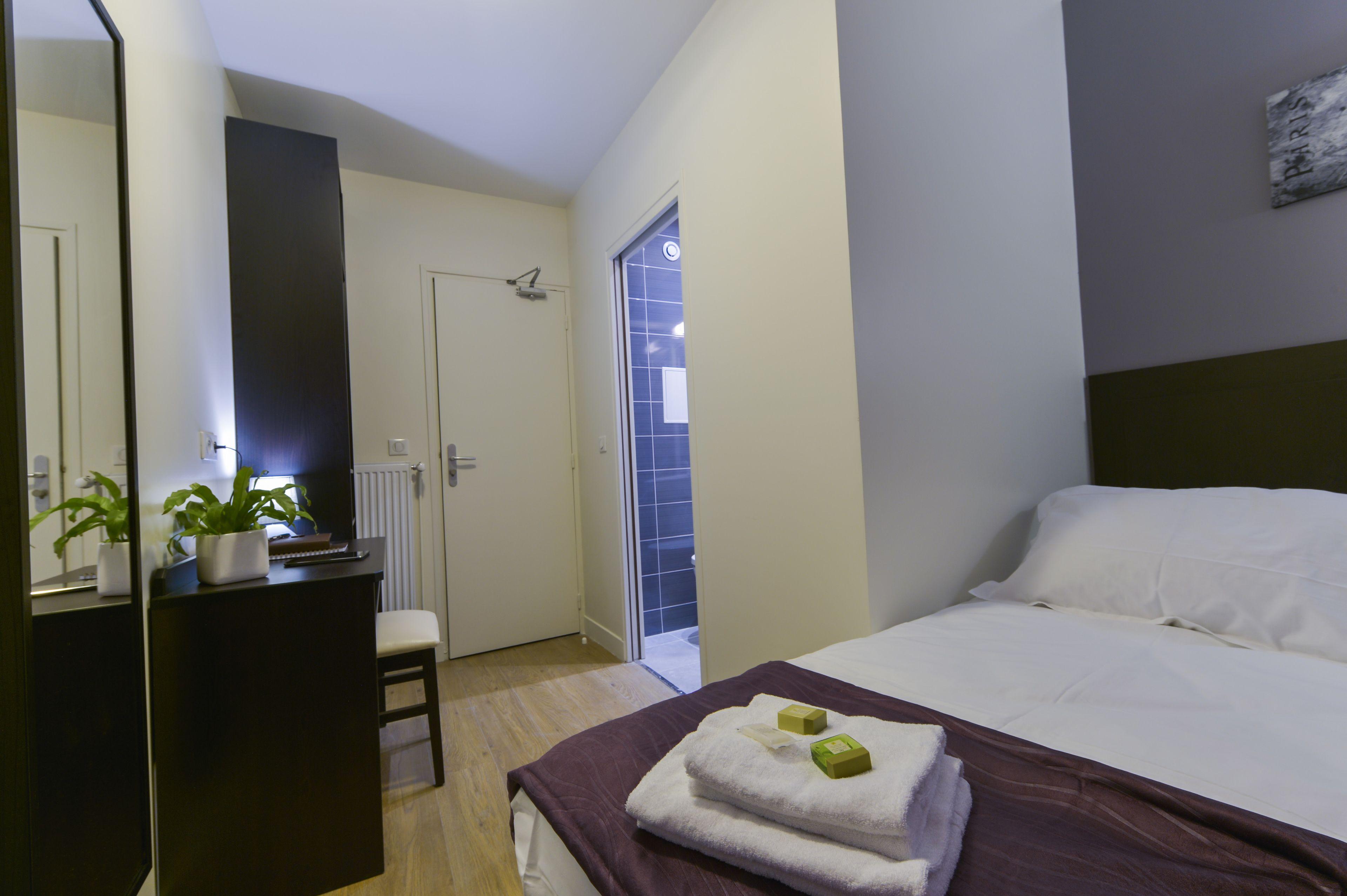 Hotel Du Quai De Seine Parigi